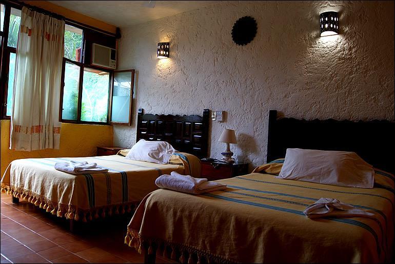 Hotel La Cabana Puerto Ángel الغرفة الصورة